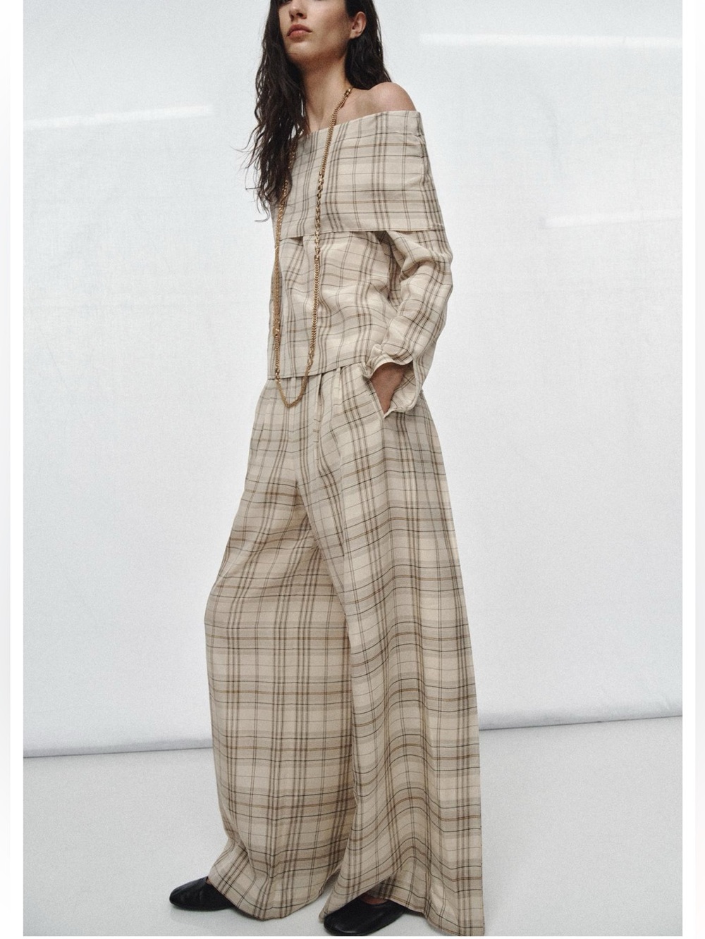 Zara ZW Collection 2 pieces Off-shoulder Plaid Top & Matching  High-waist Pants